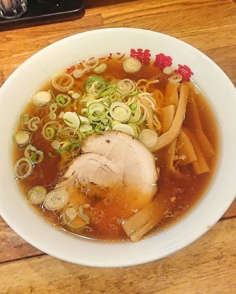 「正油ラーメン」@游亀亭の写真