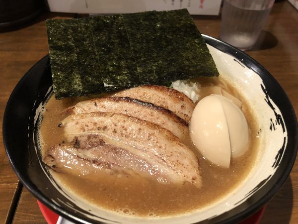 「濃厚煮干中華そば（特製）」@麺屋 宜候の写真