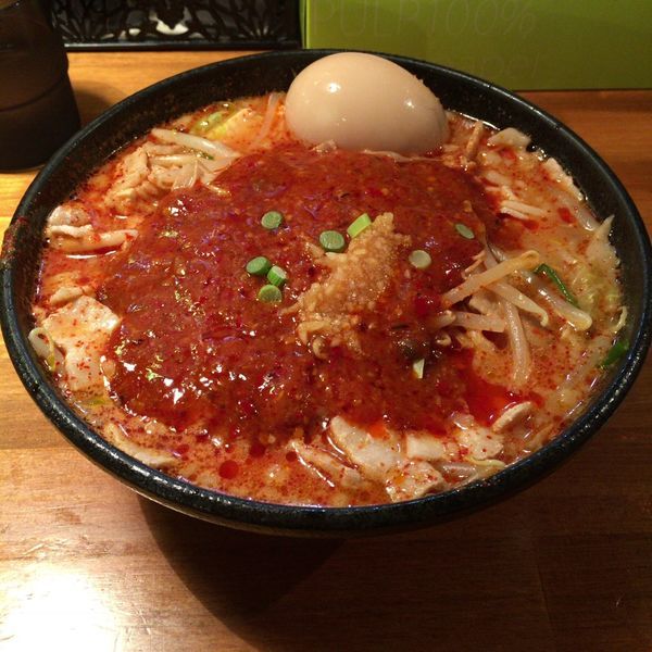 「味玉どて辛めん バラ肉倍増」@どてちん 習志野店の写真