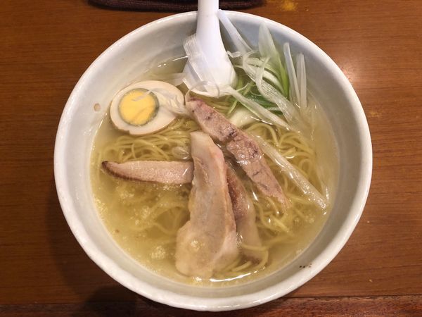 「鯛塩バターらーめん」@らあめん厨房どる屋の写真