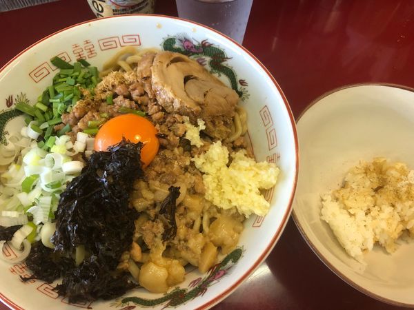 「台湾まぜそば」@まぜそば油そば専門店 雷音の写真