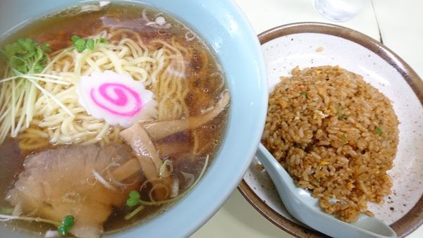 「半ナシラーメン」@中華料理 幸楽の写真