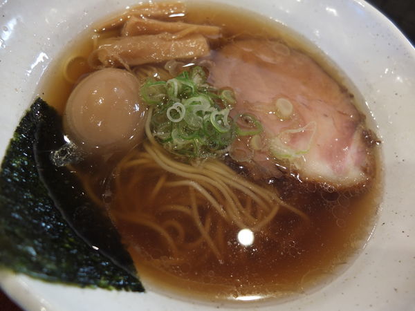 「煮玉子中華そば(大盛り)」@翔鶴 高崎店の写真