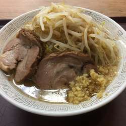 大高山ラーメン　普通/普通