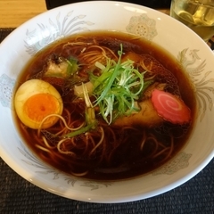 月のうつわの画像