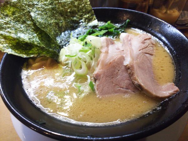 「横浜醤油720円」@横浜家系ラーメン 喬の写真