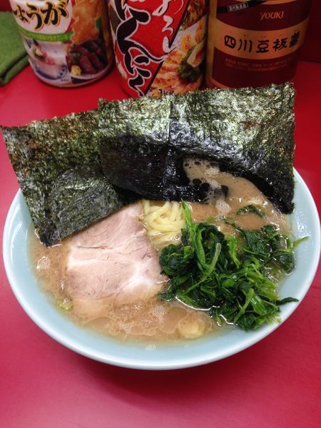 「ラーメン 730円」@横浜家系ラーメン 末広家の写真