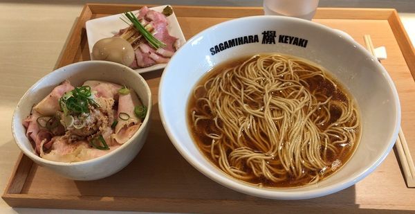 「鴨出汁そば(限定)＋味玉子＋スペシャル賄い丼」@Sagamihara 欅の写真