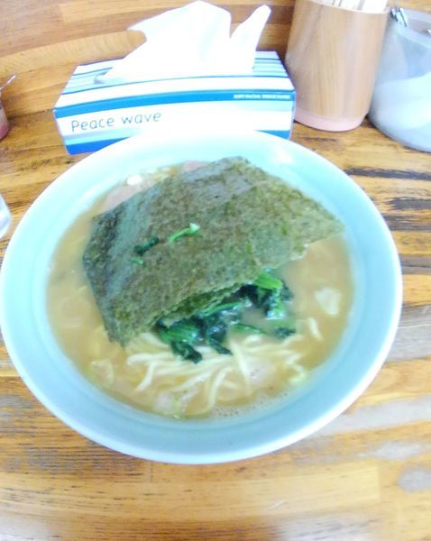 「ラーメン(醤油)」@岡本屋の写真