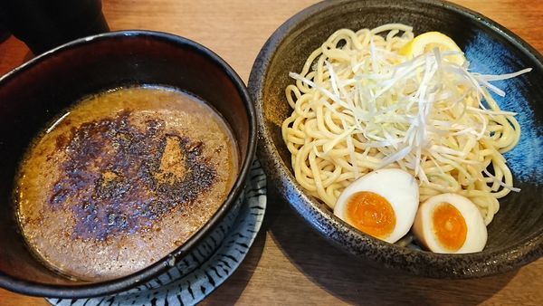 「つけめん+煮玉子(980円)」@俺の創作らぁめん 極や 麹町支店の写真