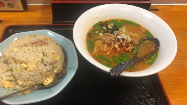 「台湾味噌ラーメン＋炒飯セット＠860円」@台湾料理 福福 山梨韮崎店の写真