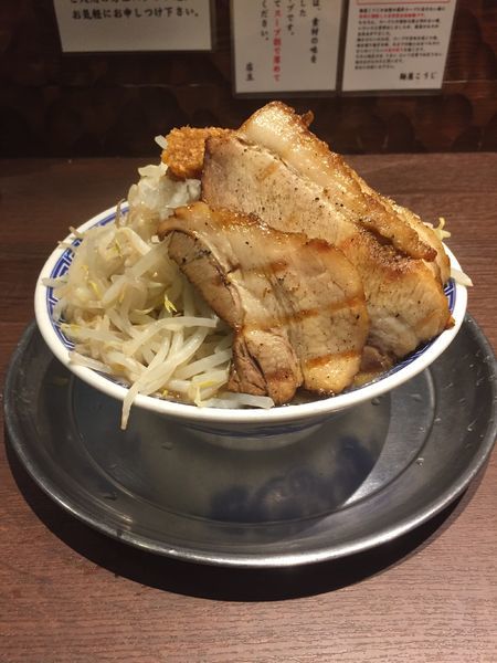「角ふじ小ブタラーメン ニンニク」@麺屋こうじの写真