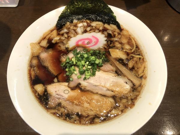 「【限定】背脂チャーシュー中華そば（950円）」@麺屋 天海の写真