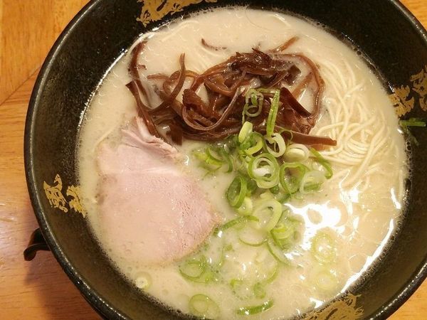 「とんこつラーメン」@博多風龍 秋葉原2号店の写真