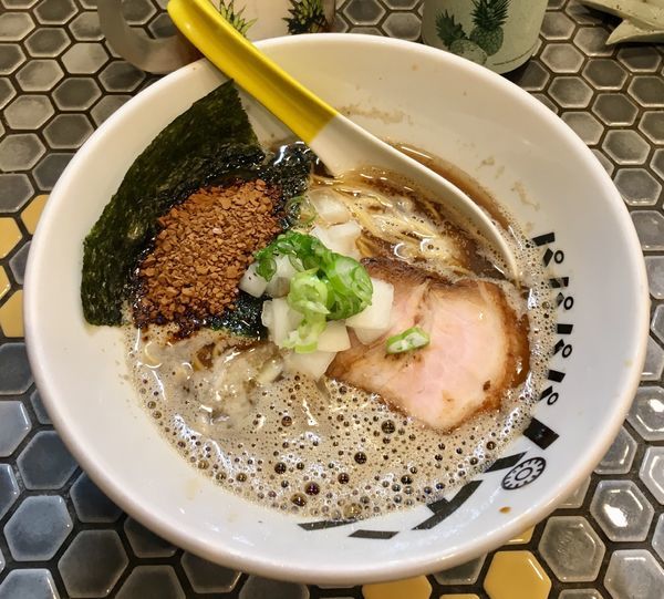 「コココココーヒー」@パイナップルラーメン屋さん パパパパパインの写真