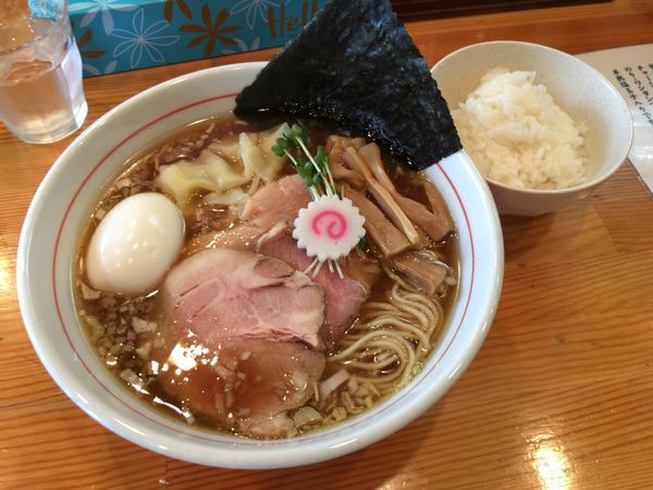 「特製 中華そば ライス」@麺笑 コムギの夢の写真