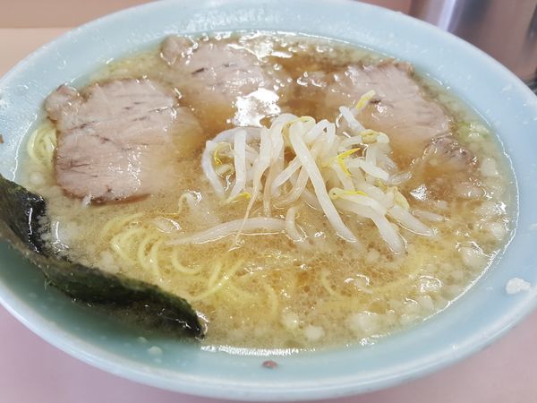 「3枚らーめん ￥700」@ラーメンショップ 緑ヶ丘店の写真
