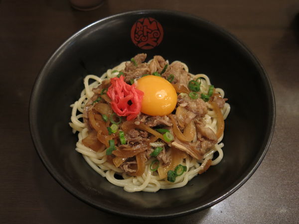 「牛すき油ソバ：750円」@油ソバ専門店 山ト天 東京スクエアガーデン店の写真