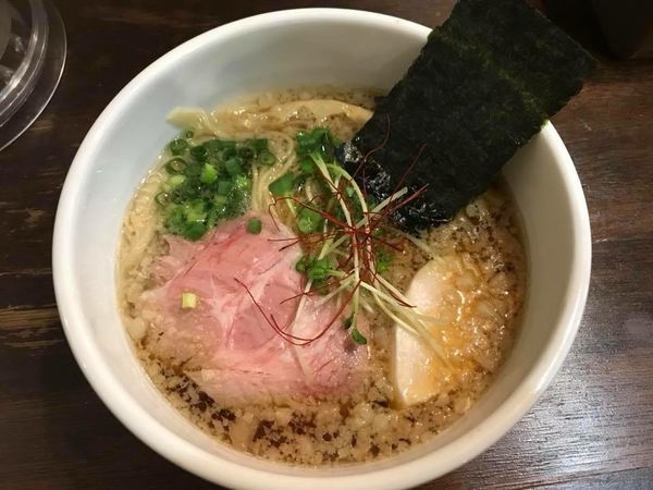 「鶏清湯 背脂醤油ら〜めん」@麺庵 小島流の写真