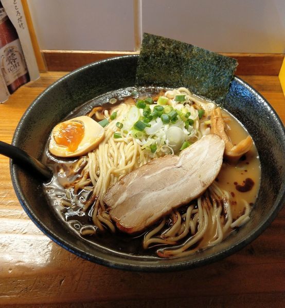 「濃厚黒  (大盛)」@らぁめん 太陽軒の写真