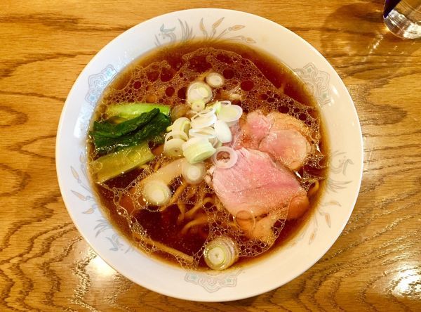 「自家製ラーメン」@をかしやそばの写真