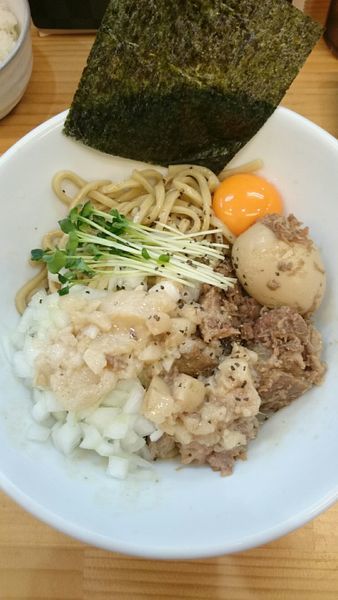 「汁なし煮干ＫＩＮＧ   750円」@宮二郎の写真
