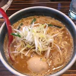 海の味噌味玉そば