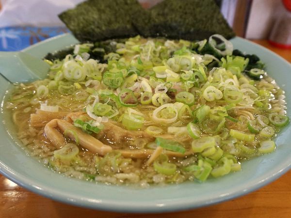 「正油ラーメン650円+大盛200円＋きざみネギ増し100円」@ラーメンショップ 足利50号店の写真