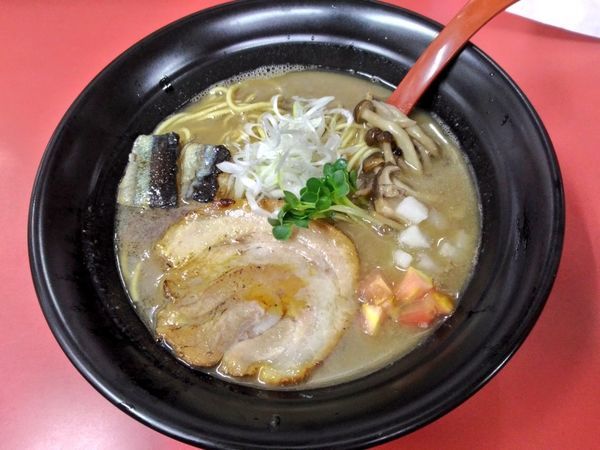 「期間限定 秋刀魚の肝醤油らぁめん」@和風らーめん はるやの写真