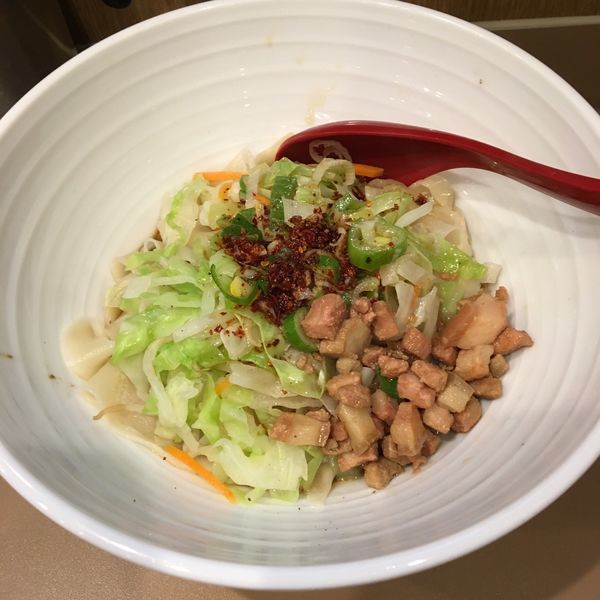 油泼面(油そば)＝ヨウポー麺