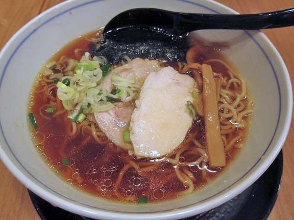 「純鶏らーめん醤油　580円」@麺処直久 新橋店の写真
