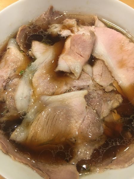 「醤油らーめんポーク¥800」@西梅田 らんぷの写真