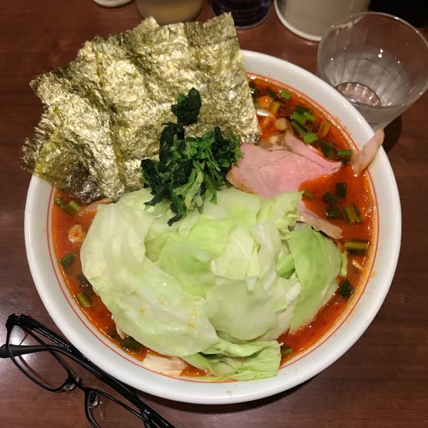 「からしめん＋キャベツ」@らーめん飛粋の写真