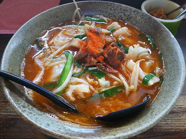 「【限定】信州情熱　（大盛り）　※太麺」@信州麺屋 とんずら －カエン－の写真