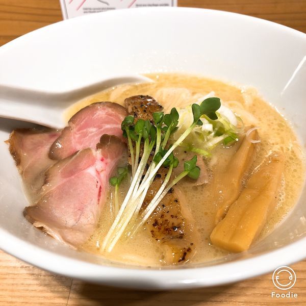 「鶏白湯そば」@麺場 二寅 秋津本店の写真