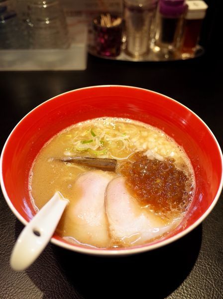 「魚介豚骨醤油…850円」@men-eiji HIRAGISHI BASEの写真