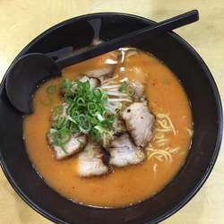 辛みそチャーシューメン ￥１１００円