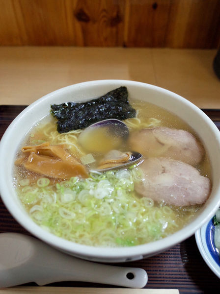 「魚醤ラーメン あっさり味…810円‬」@魚一 らーめん工房の写真