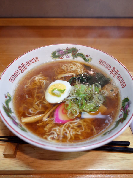 「ラーメン しょうゆ…600円‬」@なつかし館 蔵 釧路駅店の写真