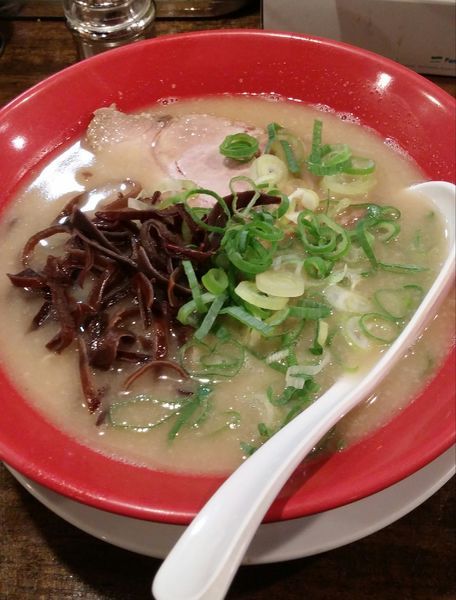 「メロディラーメン780円」@九州とんこつラーメン メロディー 大宮店の写真