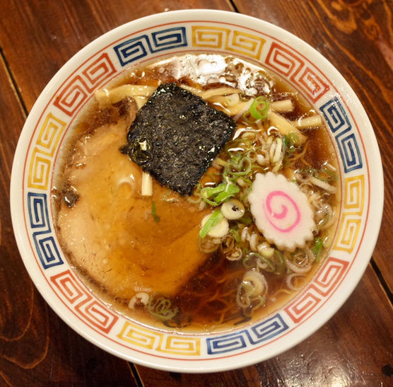 「正油ラーメン…700円」@秀航園 本店の写真