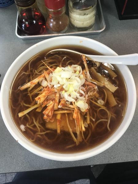 「辛ねぎラーメン　大盛り」@盛運亭の写真