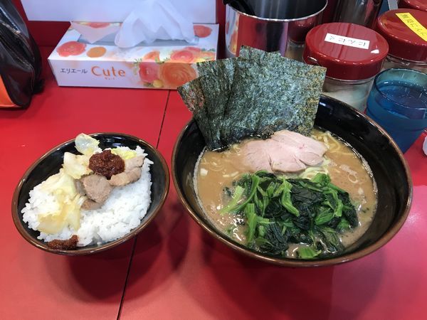 「らーめん」@らーめん 谷瀬家 新橋店の写真