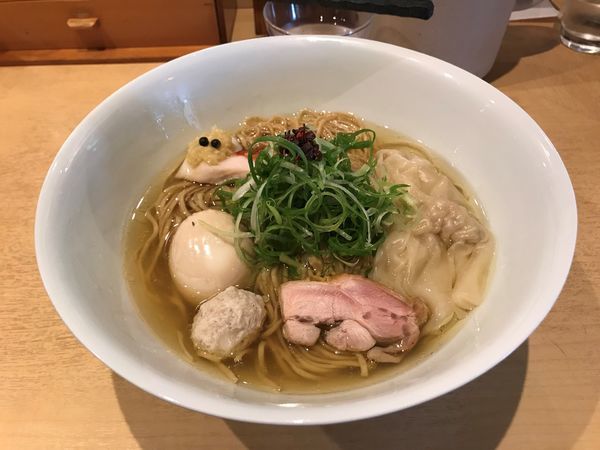 「特製塩そば」@饗 くろ㐂の写真