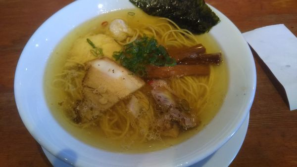 「塩ラーメン 700円」@自家製麺 えなみの写真