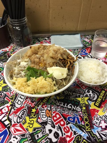 「まぜそばプラス半ライス」@麺や 盛多の写真