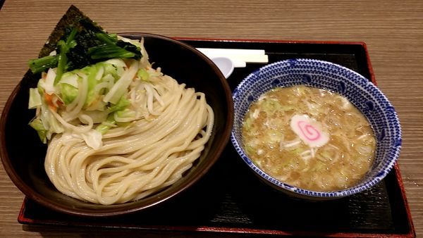 「野菜つけ麺 並 880円」@久臨 ダイバーシティ東京プラザ店の写真