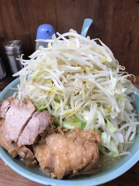 「大豚ラーメン」@ラーメン二郎 池袋東口店の写真