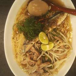 (限定)すだち秋刀魚ー麺 1000円