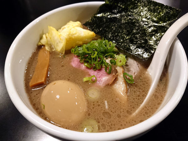 「特製豚そば」@AKEBIの写真